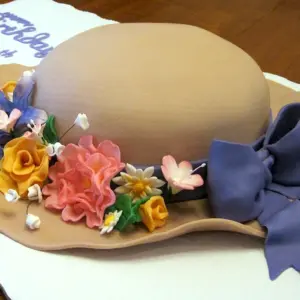 Торт в виде шляпы