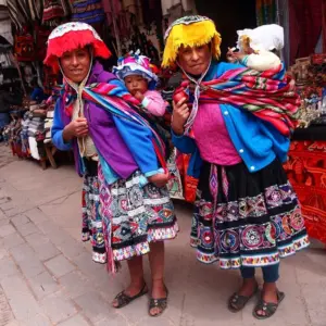 Нац костюм Эквадор Перу